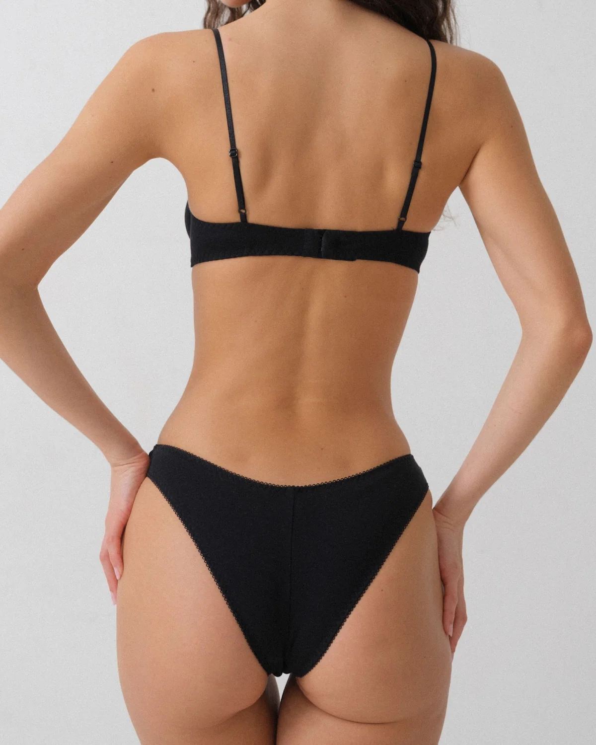 The Brazilian: Black Cotton Jersey - Image 5